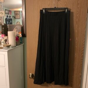 Per Se black midi/maxi skirt